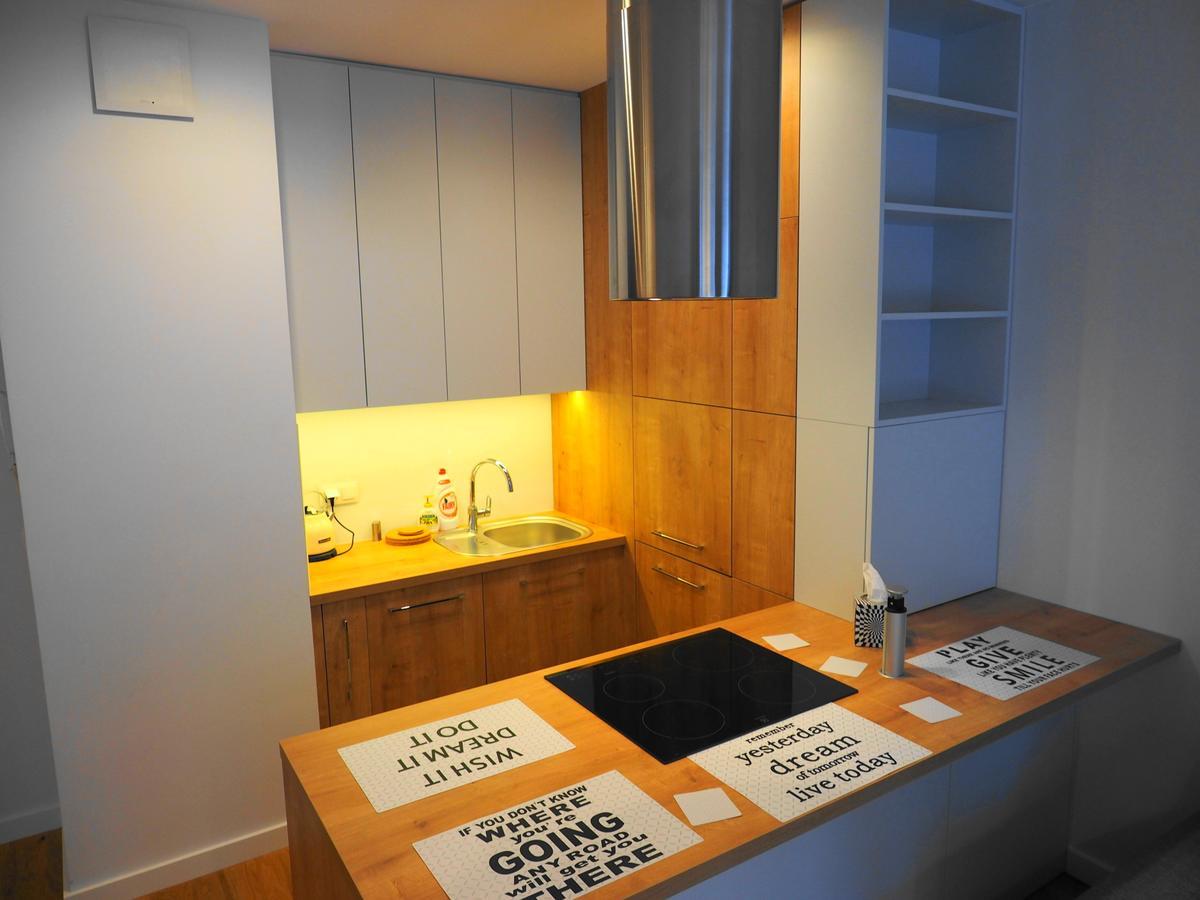 Magazynowa Airport Apartments 华沙 外观 照片